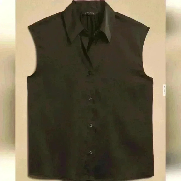 BANANA REPUBLIC COLLARED BLOUSE - Picture 4 of 8